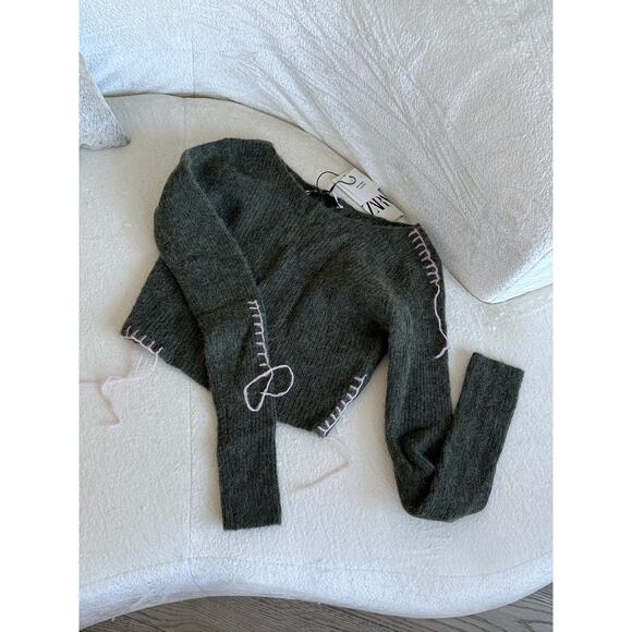Zara Sweaters - Zara Wool Alpaca Green Pink Stitch Cropped Sweater